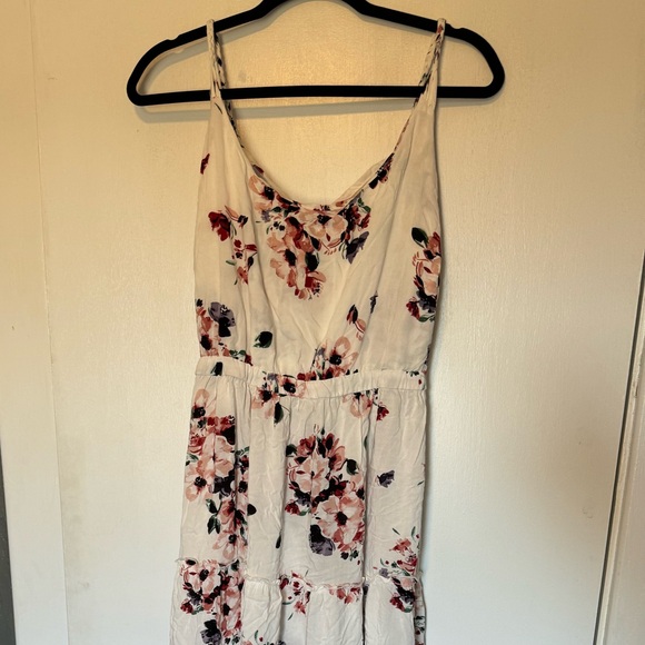 Torrid white floral maxi dress - Picture 2 of 7